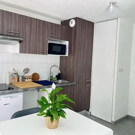 Le Cocoon Quatre Pavillons * Lormont